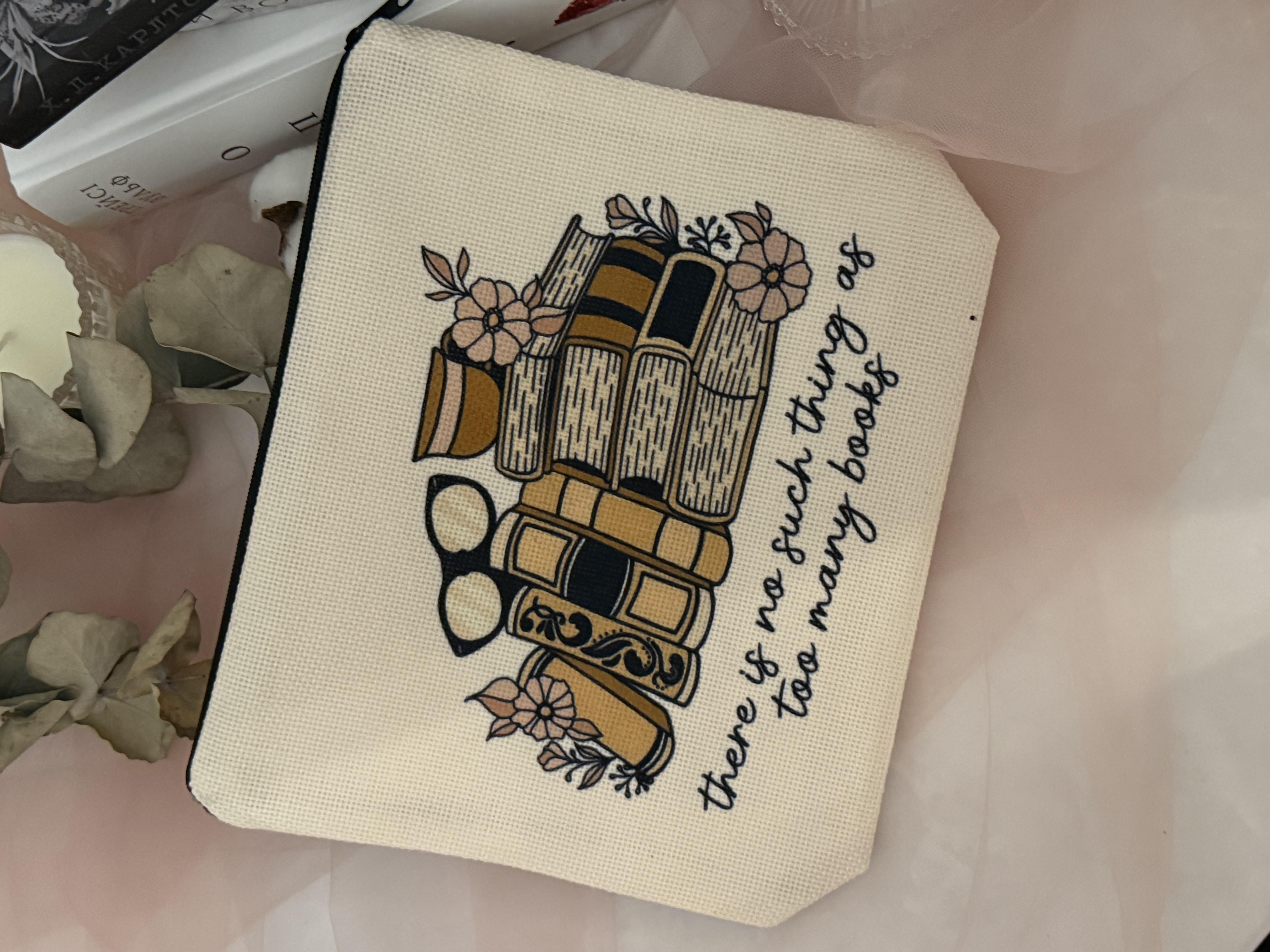 Купити - Косметичка Cozy Reads