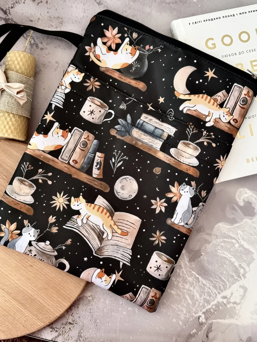 Купити Чохол для книги«Котики на поличках»