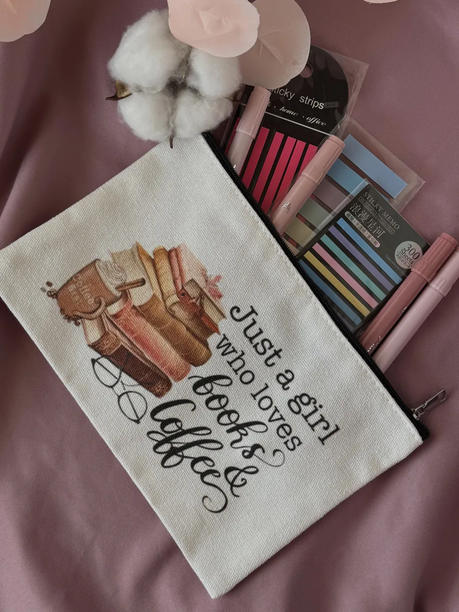 Купить Косметичка книголюба